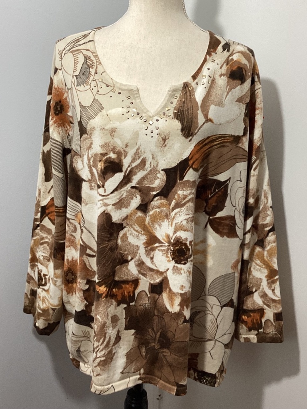 Y2K ALFRED DUNNER 3X FLORAL SWEATER LIGHTWEGHT GOLDEN STUDS AT NECKLINE